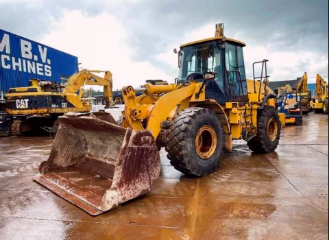 Фронтальный погрузчик Caterpillar 950H