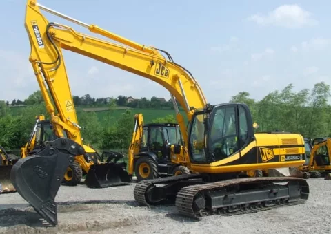 Гусеничный экскаватор JCB JS 220 LC