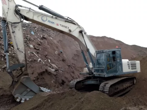 Гусеничный экскаватор Terex TX300LC