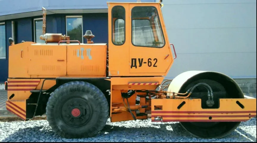Каток грунтовый Раскат ДУ-62