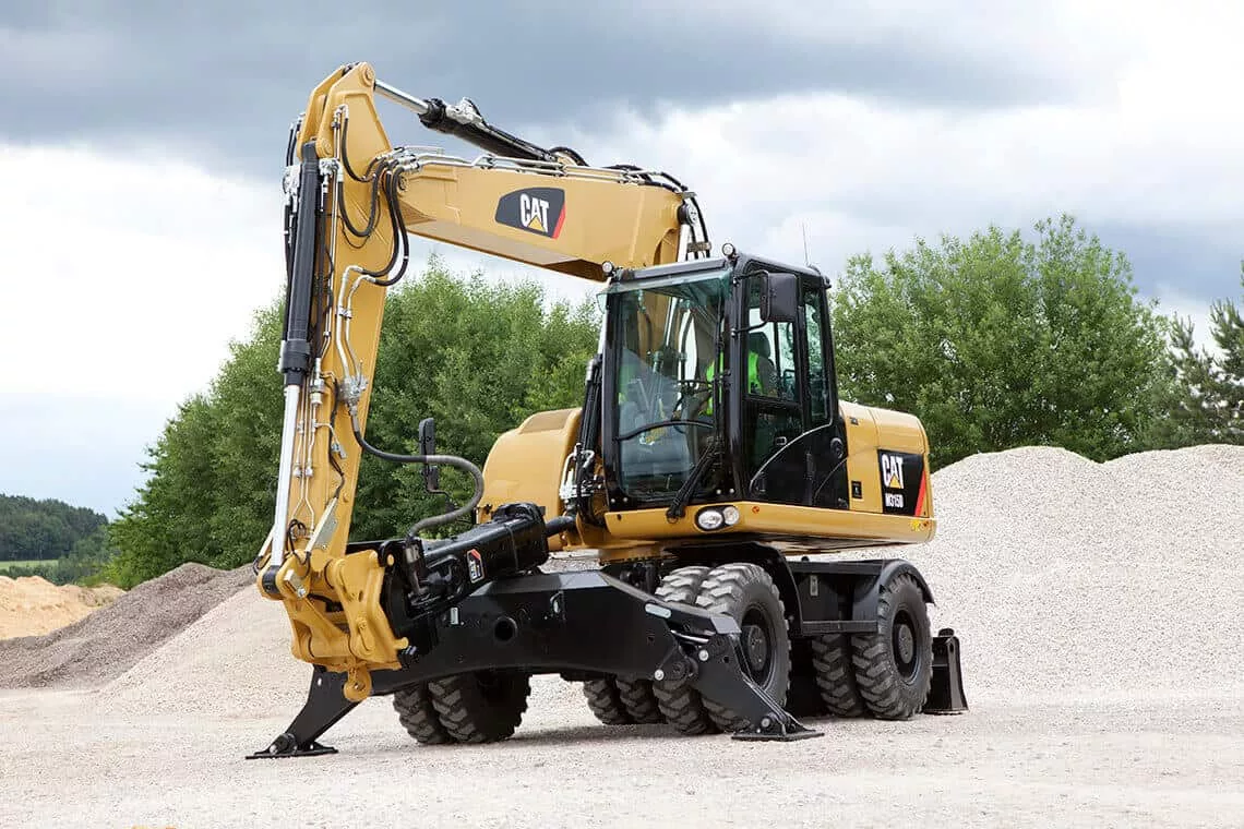 Колёсный экскаватор Cat M317D2
