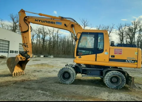 Колёсный экскаватор Hyundai R170W-7