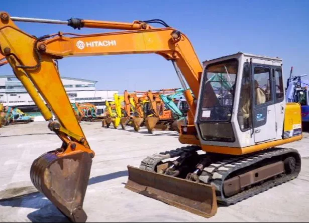 Мини-экскаватор Hitachi EX60