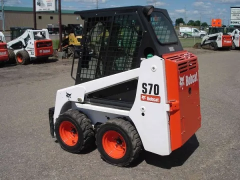 Мини-погрузчик Bobcat S70