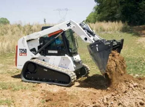 Мини-погрузчик Bobcat T250