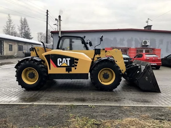 Телескопический погрузчик Cat TH514